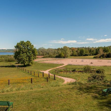 Equirelais Hotel Lomnago Eksteriør billede