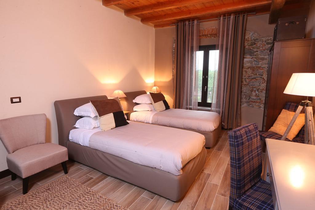 Equirelais Hotel Lomnago Værelse billede