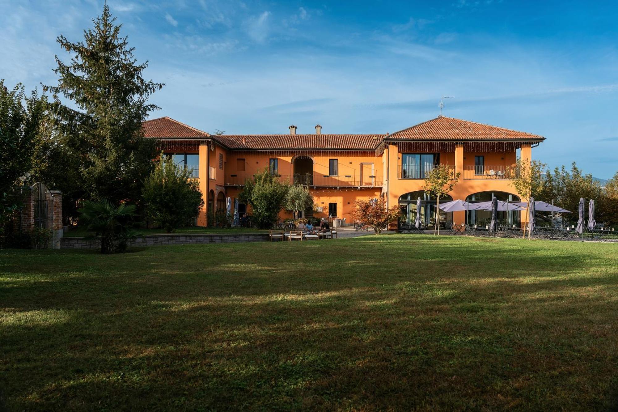 Equirelais Hotel Lomnago Eksteriør billede